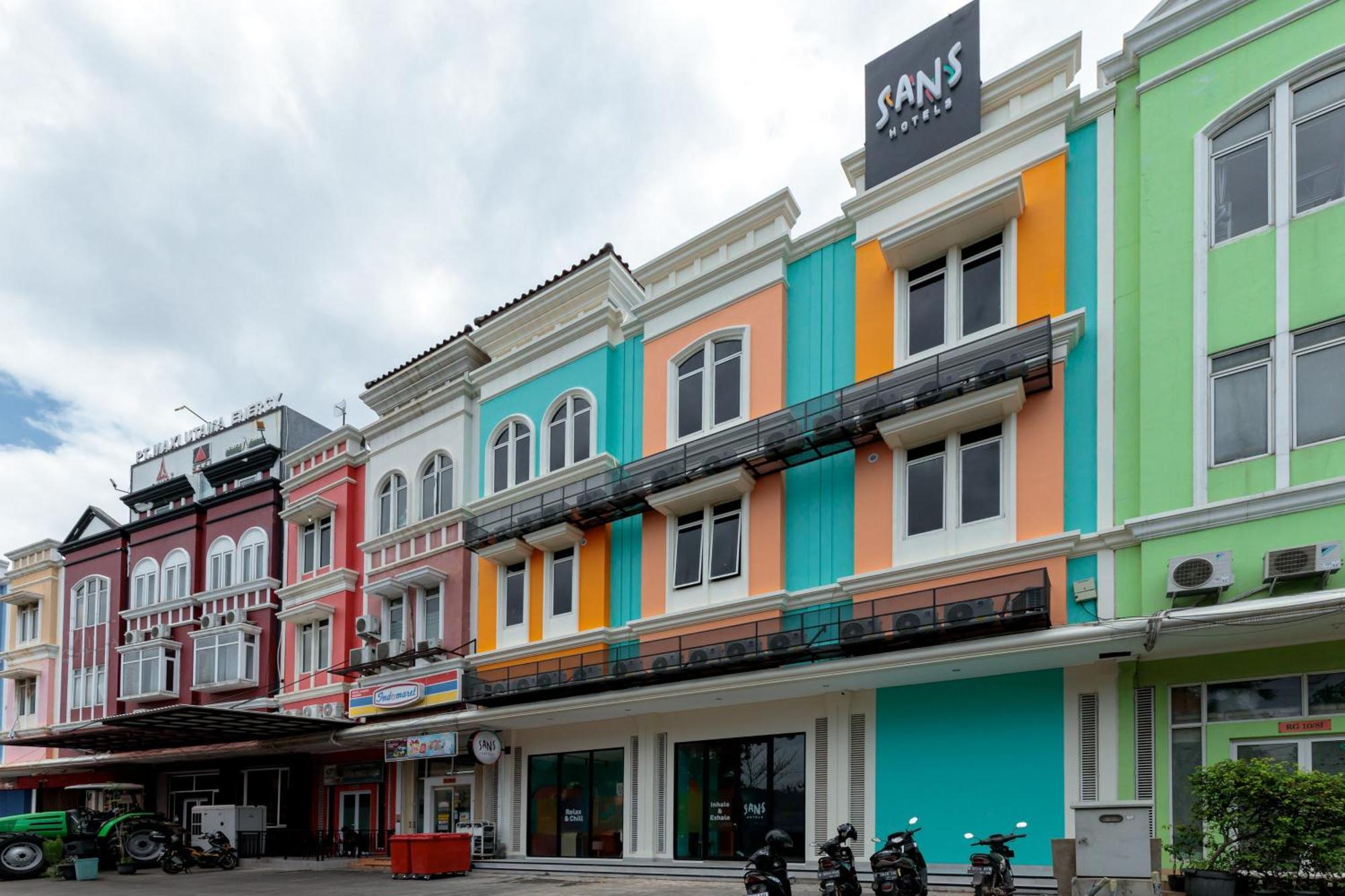Sans Hotel Kelapa Gading جاكرتا المظهر الخارجي الصورة