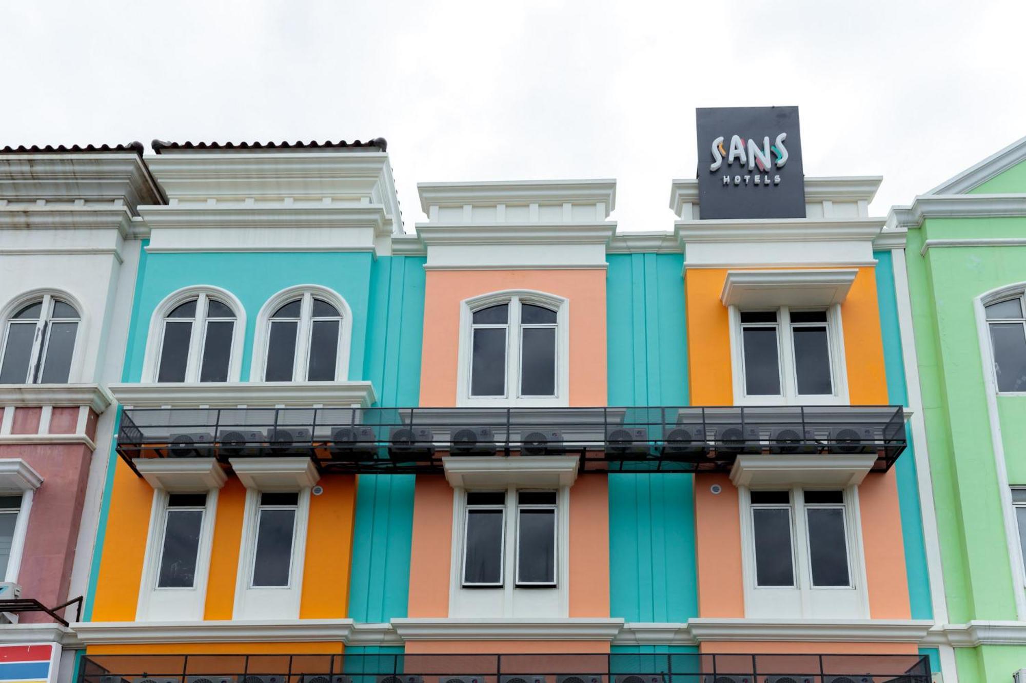 Sans Hotel Kelapa Gading جاكرتا المظهر الخارجي الصورة