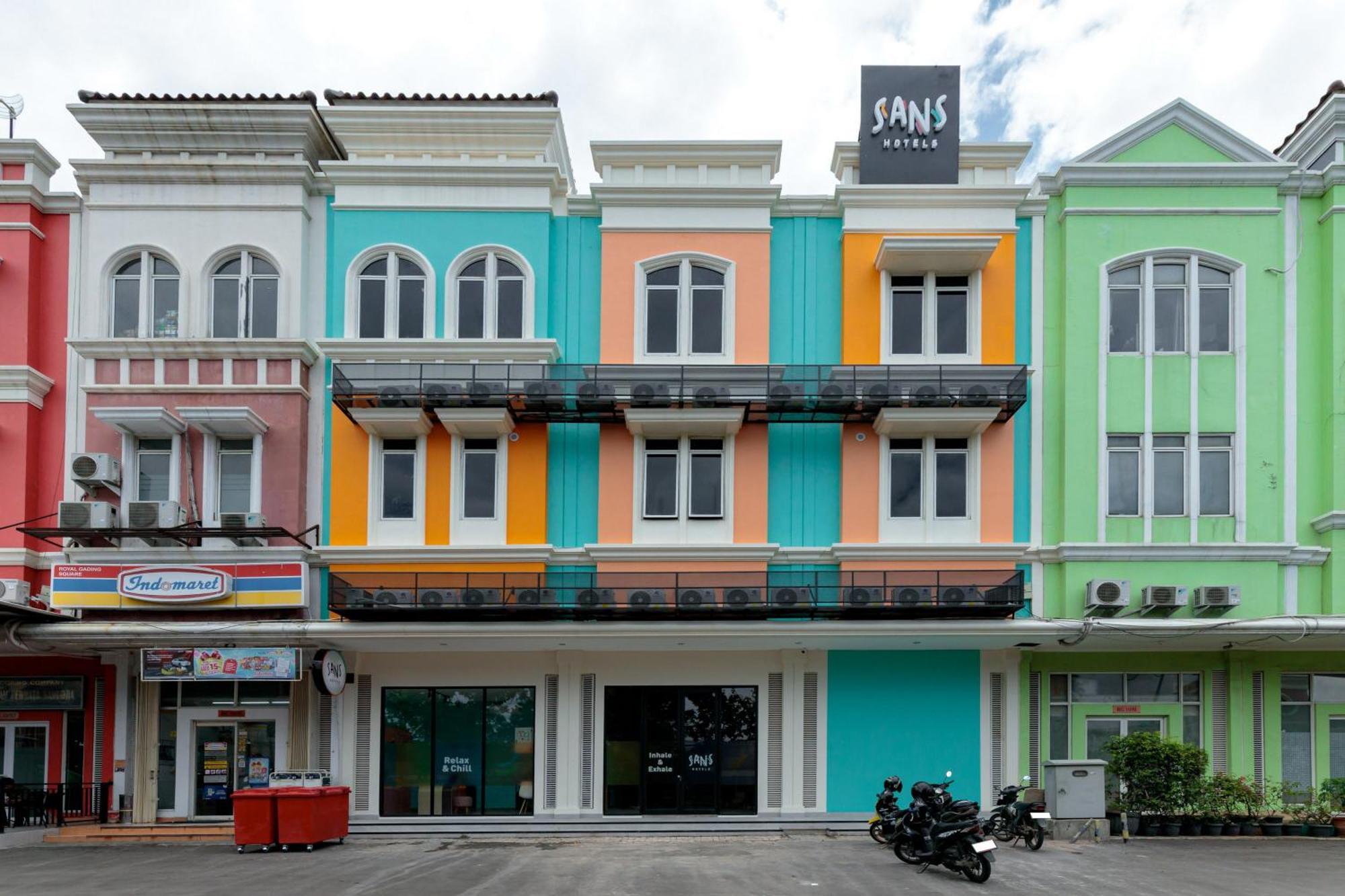 Sans Hotel Kelapa Gading جاكرتا المظهر الخارجي الصورة